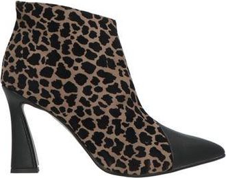 Nila & Nila FOOTWEAR - Ankle boots on YOOX.COM