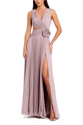 Mac Duggal Ruched Chiffon Sleeveless Gown With 3D Flower in Vintage Lilac at Nordstrom, Size 10