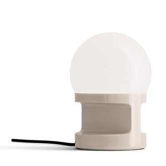 Ferroluce Habea Cream Table Lamp