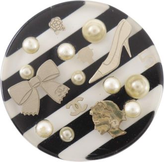 Chanel Black White Resin Band Ring (Pre-Owned)