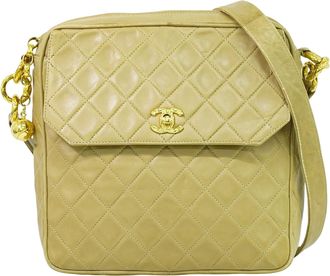 Chanel Vintage Camera Bag Quilted Lambskin Beige Leather Bag (Pre-Owned)