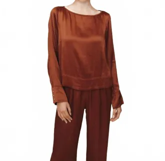 Bella Dahl Long Sleeve Split Back Pullover Top In Molten Bronze
