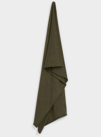 Simons Womens Minimalist merino wool scarf Responsible wool