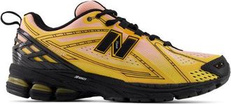 New Balance Unisex 1906E en Naranja/Negro, Malla, Talla 42.5
