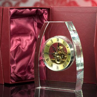 OEM Una Hermosa Estatuilla Hecha De Cristal Grueso Con Un Gran Reloj, Un Obsequio Ideal Para Grabar O Imprimir, Con Un Estuche Decorativo