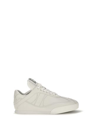 Chlo&eacute; White Kick Sneakers
