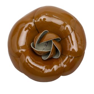 Chanel Pre-owned Womens Camellia Patent Brooch - Brown Leather - One Size