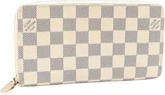 Louis Vuitton Pre-owned Wallets, female, Beige, Size: ONE SIZE Pre-owned Fabric Wallet