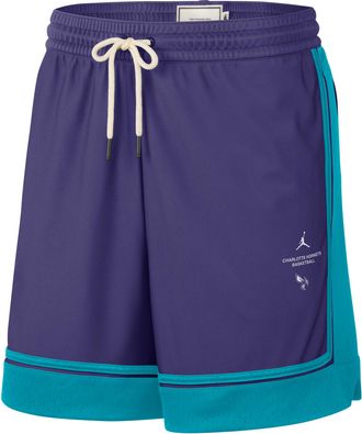 Nike Mens Charlotte Hornets Standard Issue 6 Basketball Shorts in Purple | IQ1689-566