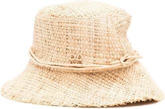 Ruslan Baginskiy logo-patch straw bucket hat - women - Straw - S - Neutrals