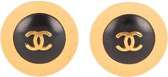 Chanel CC Round Clip On Earrings Oorbellen