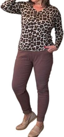 Made in Italy Everyday Leopard V-Neck In Light Olive