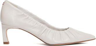 Halmanera Witte Leren Pumps Stijlvol Gerimpeld Ontwerp - Dames - Pumps - Wit - 38 1/2 EU - Leer - Schoenen