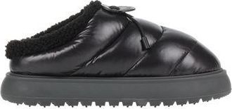 Moncler FOOTWEAR - Mules & Clogs sur YOOX.COM