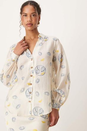 Never Fully Dressed Camicia vestibilità comoda con stampa di limoni e ostriche in coordinato-Bianco