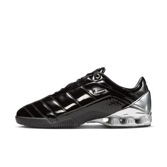 Nike Womens Total 90 Shox Magia SP Shoes in Black | IM9326-001
