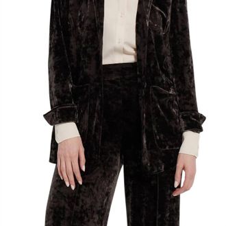 Lyss&eacute; Shay Crushed Velvet Suit Blazer In Double Espresso