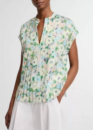 Vince Painted Garden Cap Sleeve Pleated Top In Herb Petal