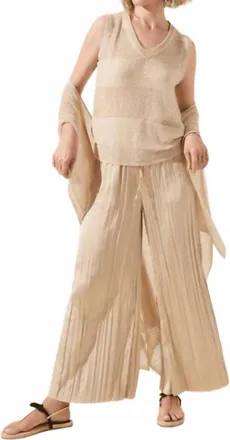 Lyss&eacute; The Packable Pleated Palazzo Pants In Champagne