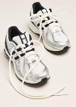 New Balance 1906R Sneakers