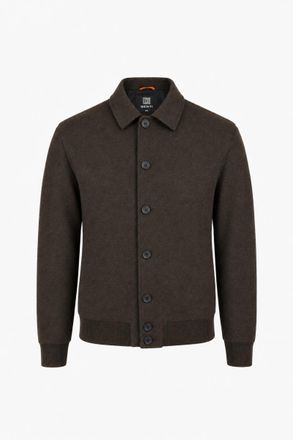 Genti Jack Cruz | Donkerbruin
