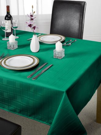 Emma Barclay Chequers - Jacquard Table Cloth in Forest Green - 70x108 (178x274cm) - Emma Barclay | TJ Hughes