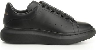 Alexander McQueen Oversized Sneaker - Heren - Sneakers - Zwart - 43 1/2 EU - Leer - Schoenen