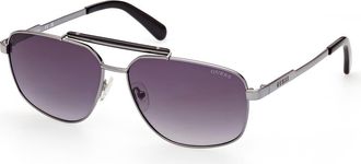 Guess 61mm Navigator Sunglasses in Shny Drk Nick/grdnt Smk at Nordstrom
