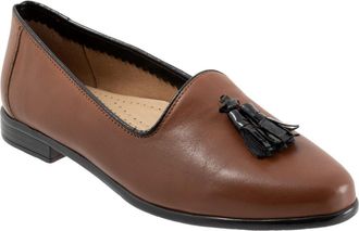 Trotters Liz Tassel Loafer in Luggage Black at Nordstrom, Size 5.5