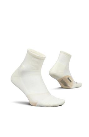 Feetures Elite Light Cushion Quarter Solid Sport Sock with Targeted Compression in Linen at Nordstrom, Size Medium