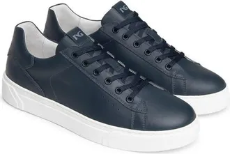 Nero Giardini Low Top Sneaker in Navy at Nordstrom, Size 10-10.5Us