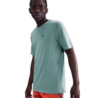 Nike Trail Solar Chase Dri-FIT T-shirt voor heren (Kanon/Zwart)