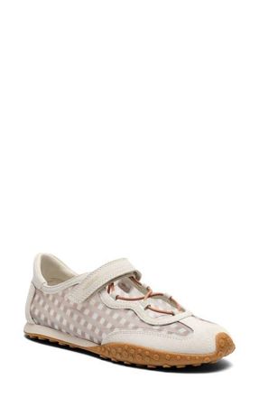 Hoff Bridge Vichy Sneaker in Off White at Nordstrom, Size 7.5Us