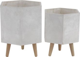 CosmoLiving by Cosmopolitan Cosmoliving By Cosmopolitan Set Of 2 Farmhouse Fiber Clay Planters With Stands