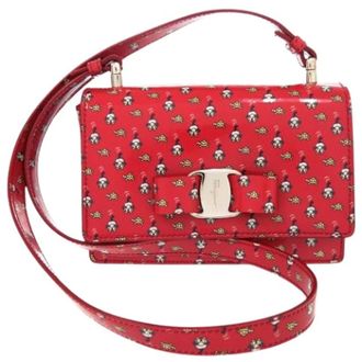 Ferragamo Pre-owned Enamel Leather Shoulder Bag - Dames - Pre-owned - Rood - Maat: ONE Size Leer