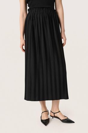 Soaked In Luxury Sivone Plisse Elastic Waist Maxi Skirt In Black