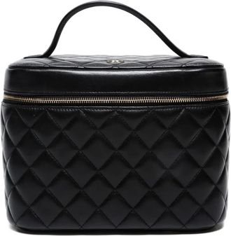 Chanel Trousse trapuntata in pelle di agnello 2016-2017 - Nero