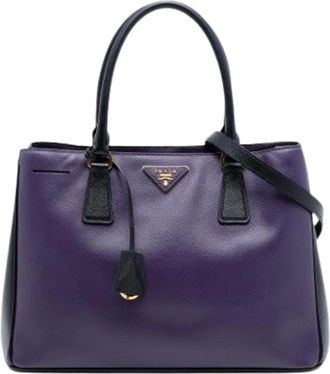 Prada Pre-owned Tote Bags, female, Purple, Size: ONE SIZE Pre-owned The Galleria