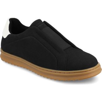 Vance Co. Matteo Tru Comfort Low Top Sneaker in Black Suede at Nordstrom Rack, Size 10.5