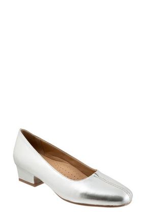 Trotters Doris Pump in Silver at Nordstrom, Size 10.5