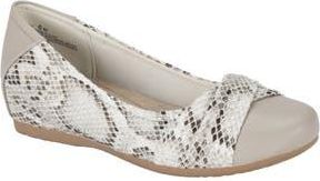 BareTraps Misty Flat in Cream Multi at Nordstrom Rack, Size 6.5