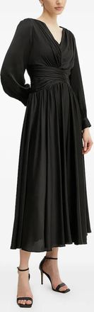 Guess Co Abito lungo plissettato con scollo a V - Nero