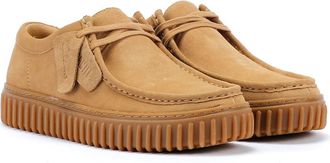 Clarks Torhill Lo Suede herenschoenen donker zand