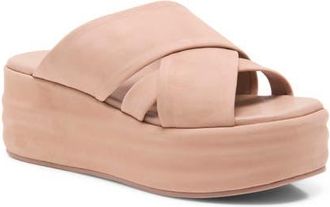 Free People Wanderbay Platform Wedge Slide Sandal in Dusty Rose at Nordstrom, Size 6.5