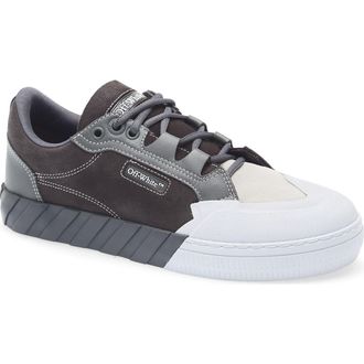 Off-white Vulcanized 779 Low Top Sneaker in Dark Grey - Ice at Nordstrom Rack, Size 12Us / 45Eu