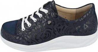 Finn Comfort Womens Ikebukuro Soft Sneakers In Blue/atlantic Arabesque/pata Fw23