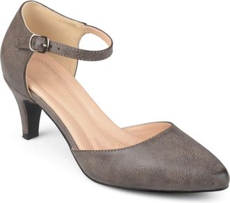 Journee Collection Women & apos;s Bettie Medium and Wide Width Pumps