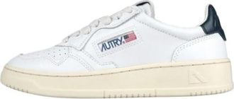 Autry (WMNS) Autry Medalist Leather Low White Dark Blue AULW-LL12