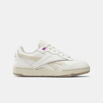 Reebok Womens Bb 4000 Ii In Chalk/Sand/Hazy M