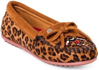 Minnetonka Thunderbird Animikii Moccasin Slipper in Tan Leopard Print at Nordstrom, Size 7.5